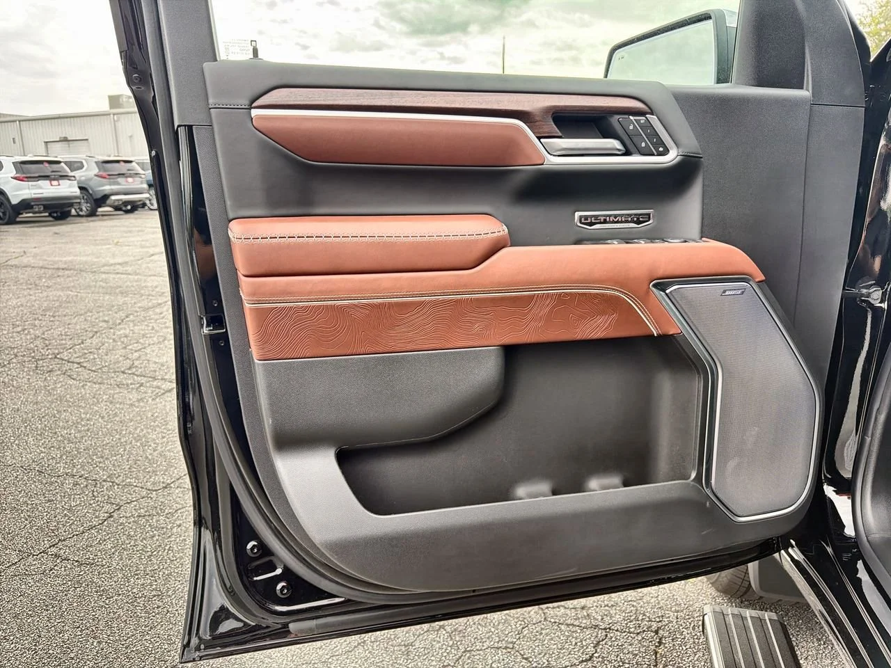 New 2026 Onyx Black GMC Denali Ultimate image 18