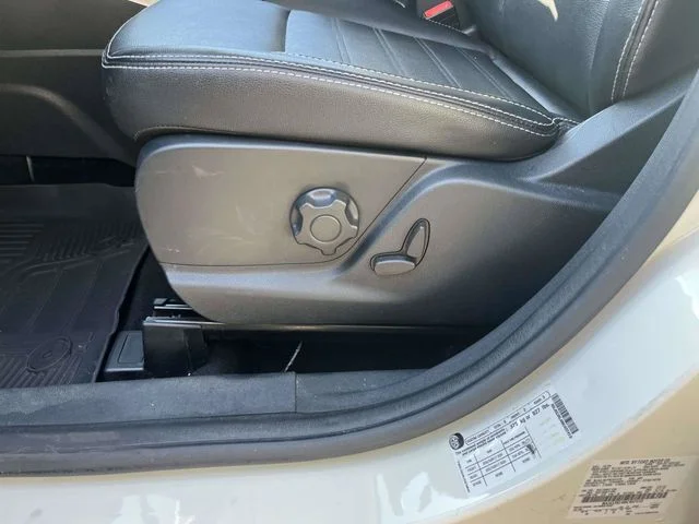 Used 2021 White Ford Titanium image 18