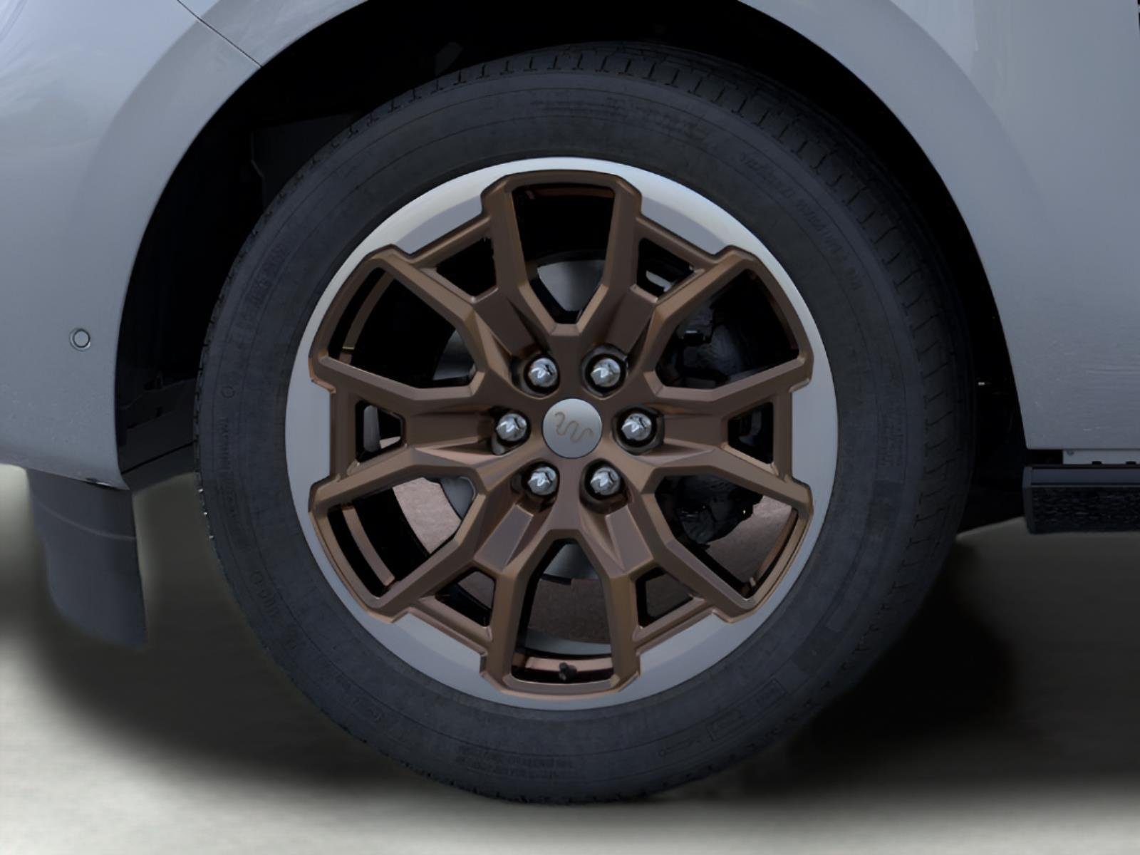 New 2026 Glacier Gray Metallic Tri-Coat Ford MAX King Ranch® image 19