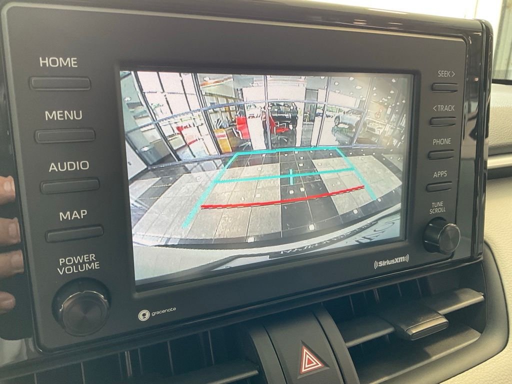 Used 2021 White Toyota XLE image 15