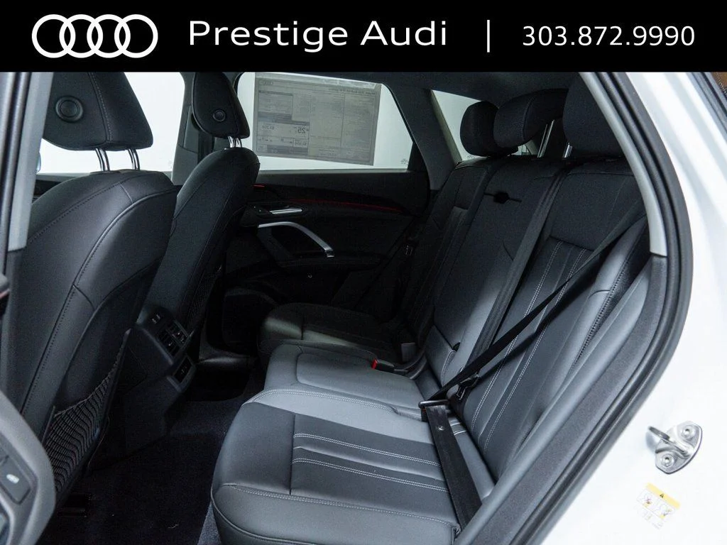 2025 Audi Q5 Premium - Photo 22