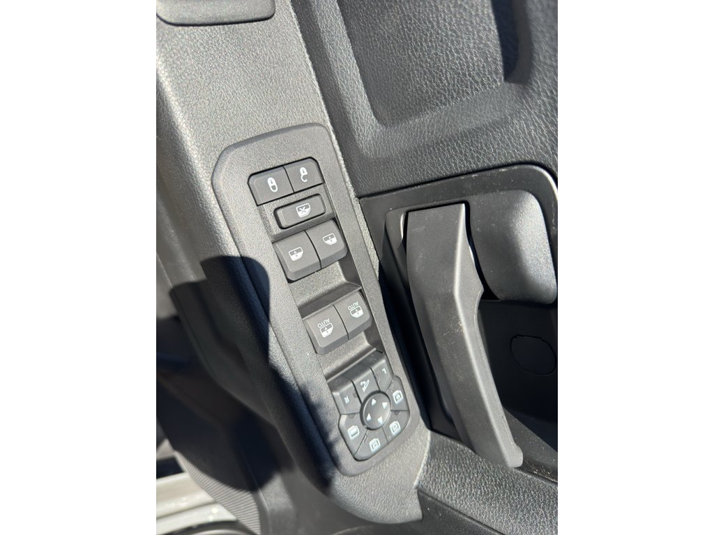 New 2026 Ceramic Gray Clear-Coat Exterior Paint RAM Warlock image 25