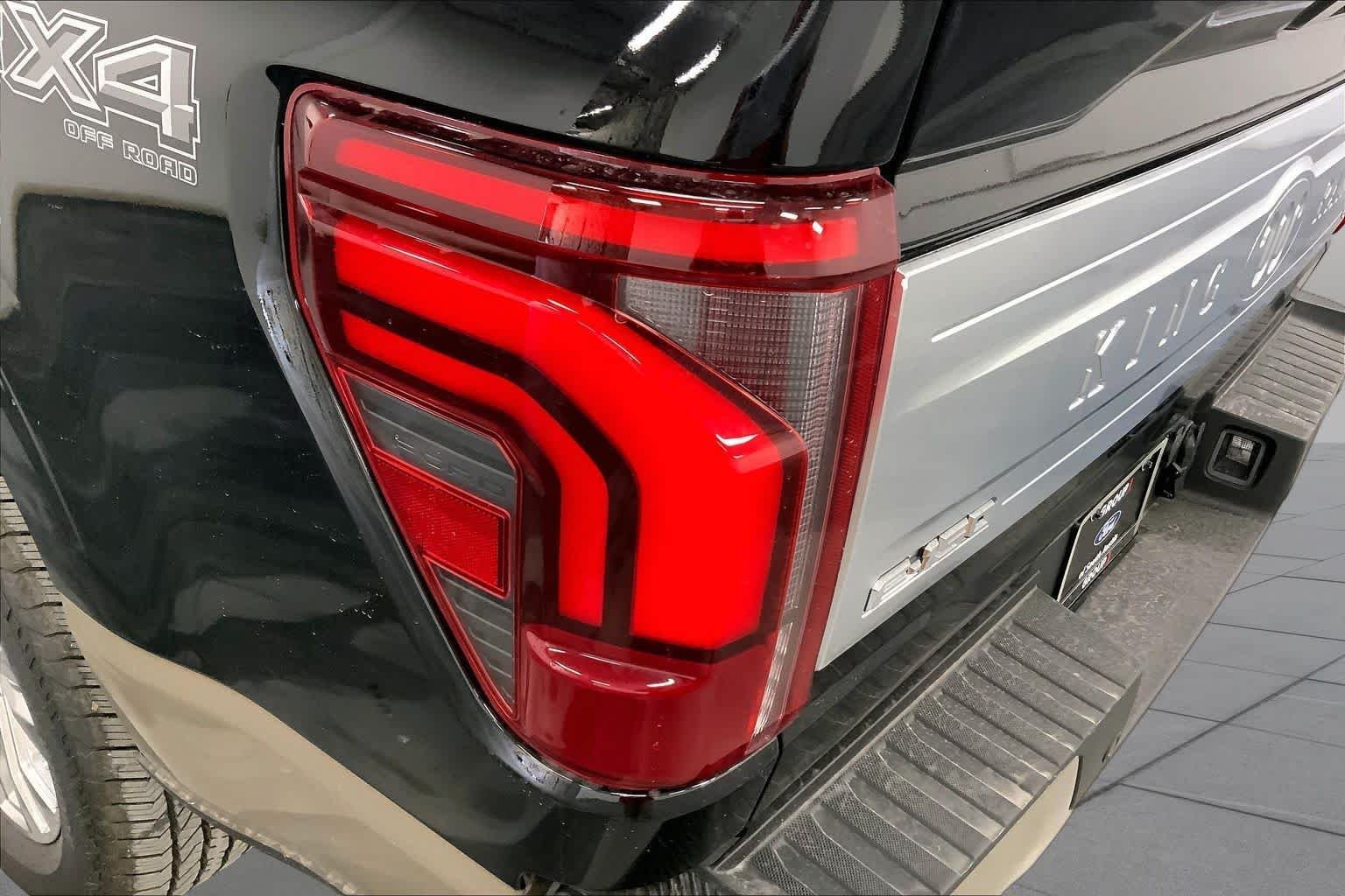 New 2026 Agate Black Metallic Ford King Ranch® image 14
