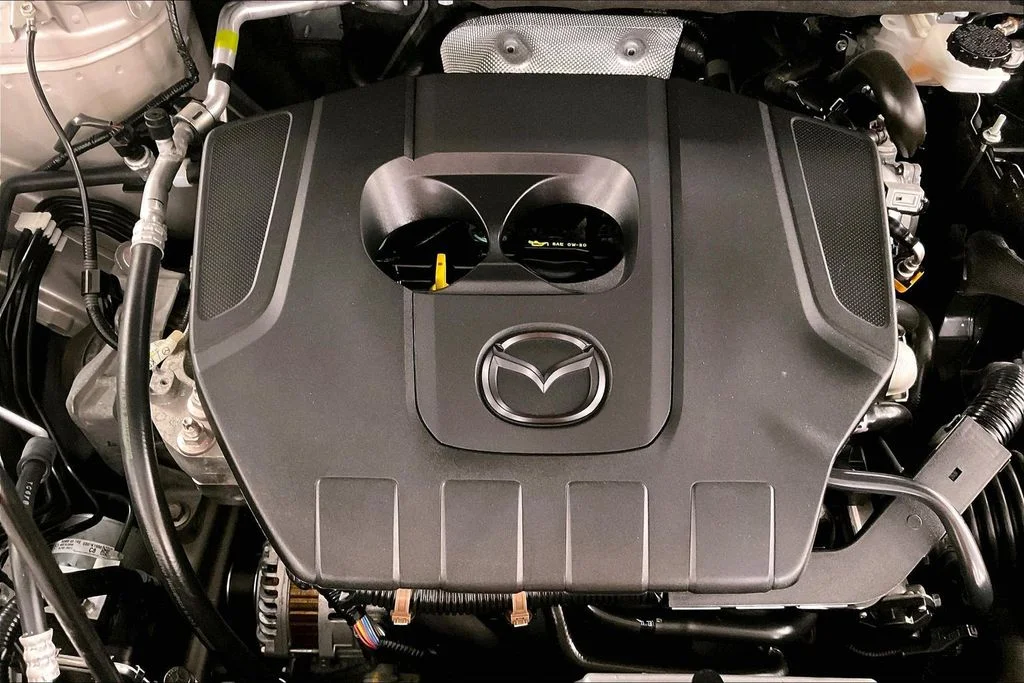 Used 2025 Silver Mazda 2.5 S Preferred Package image 33