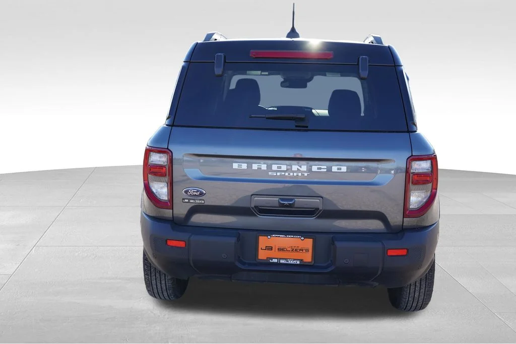 Used 2025 Gray Ford Outer Banks image 6
