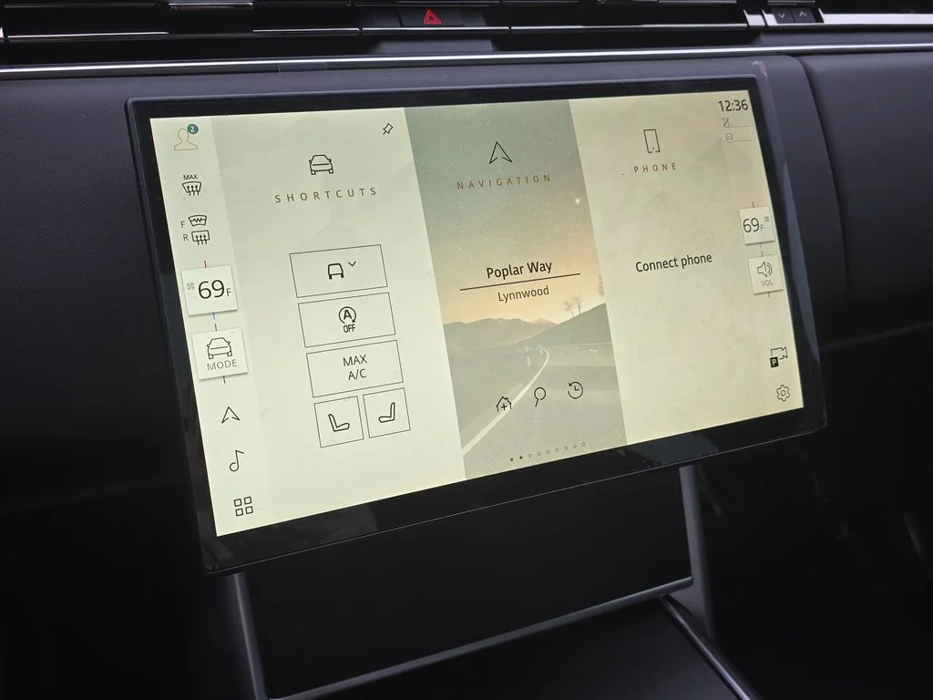 2025 Land Rover Range Rover SE - Photo 21