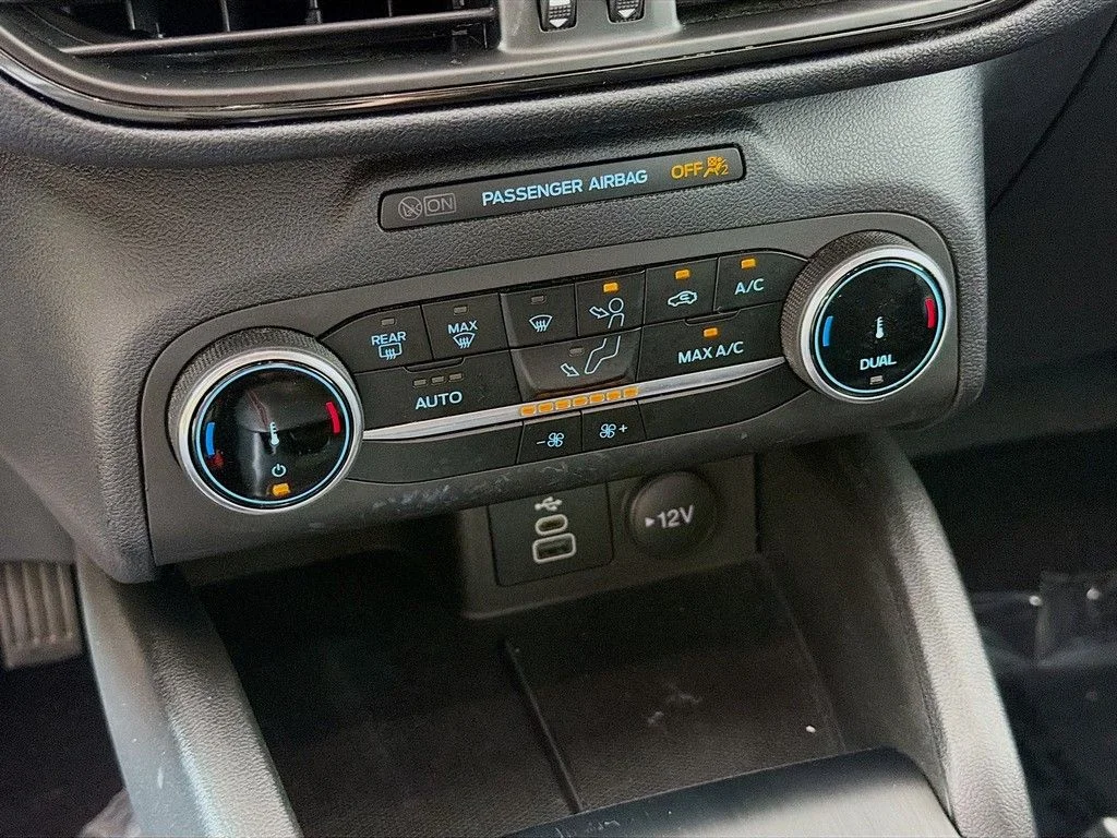 Used 2025 Vapor Blue Metallic Ford ST-Line image 34