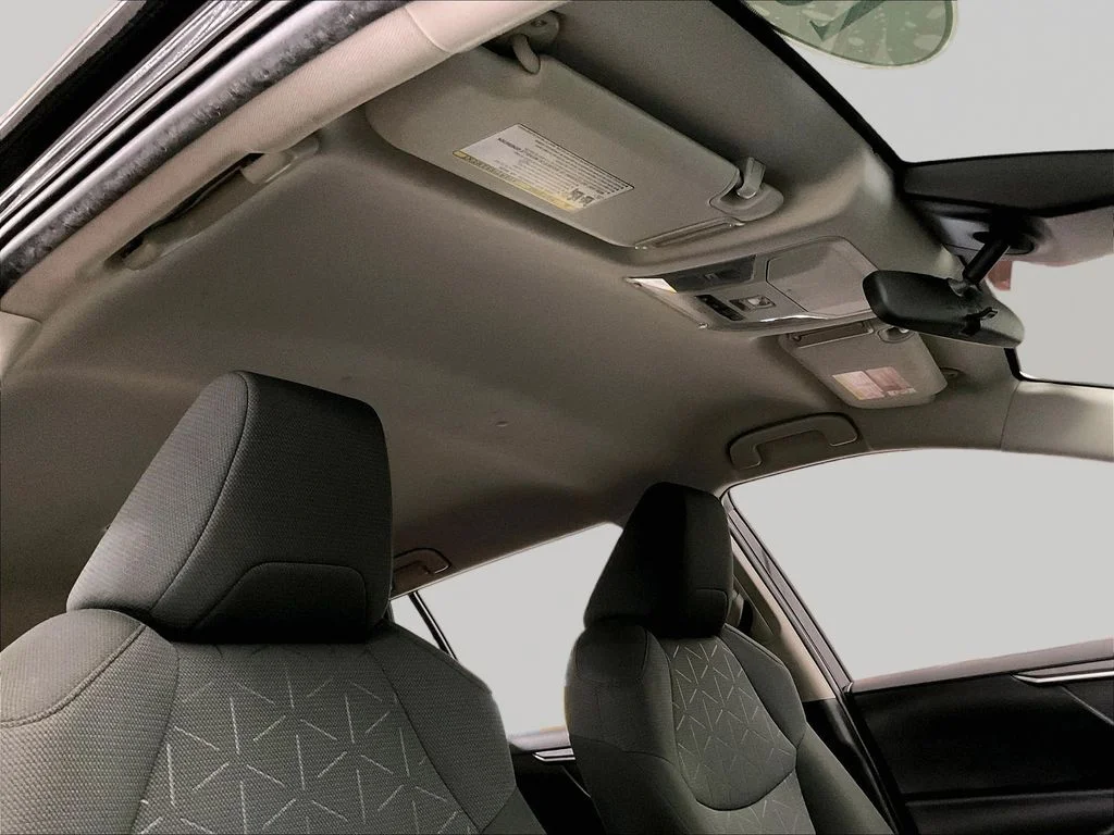 Used 2021 Black Toyota XLE image 26