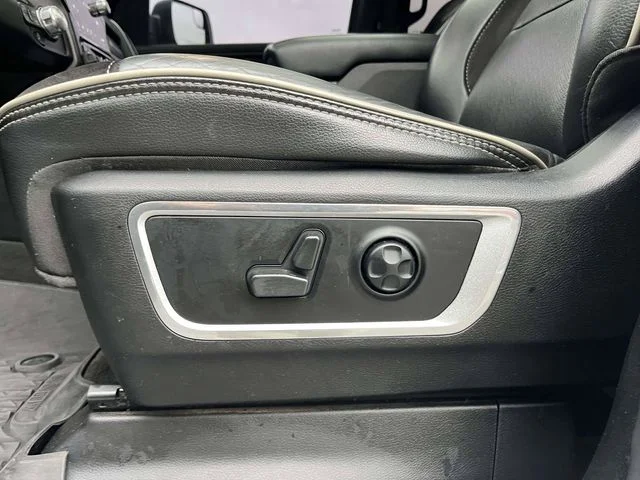 Certified Used 2021 White Ram Laramie image 18