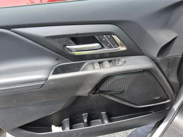 Used 2025 Slate Gray Metallic Chevrolet LT - Extended Range image 6