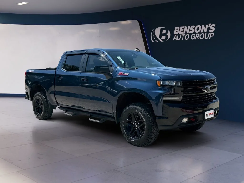 Used 2020 Blue Chevrolet LT Trail Boss image 7