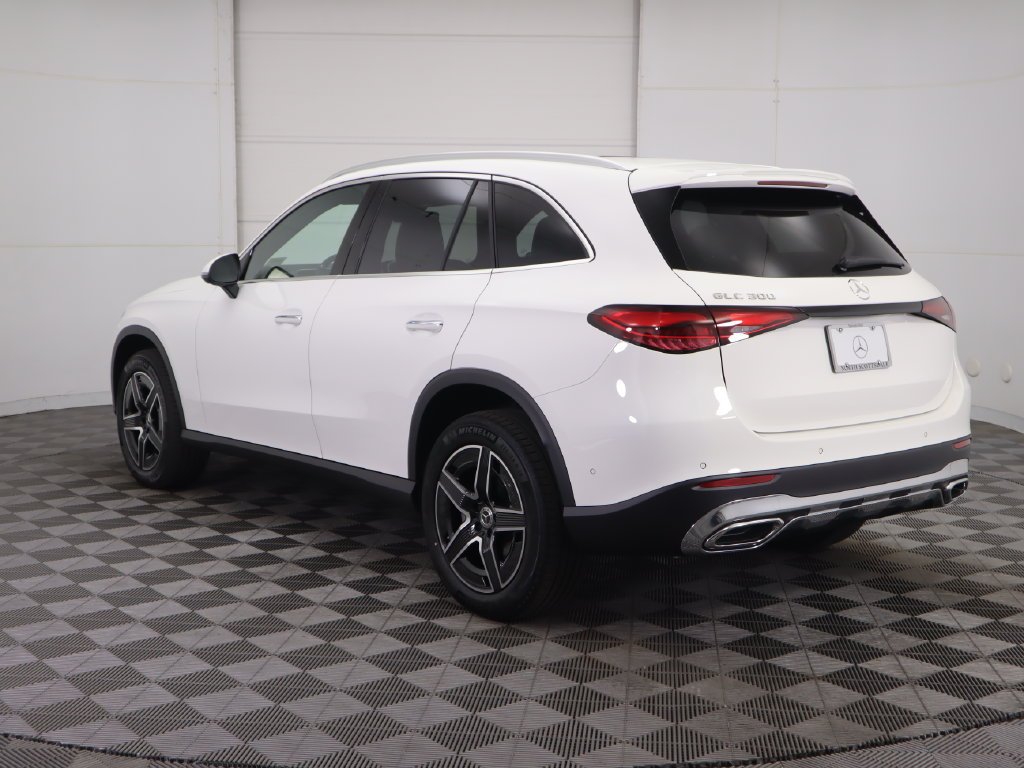 Used 2026 Polar White Mercedes-Benz GLC 300 image 7