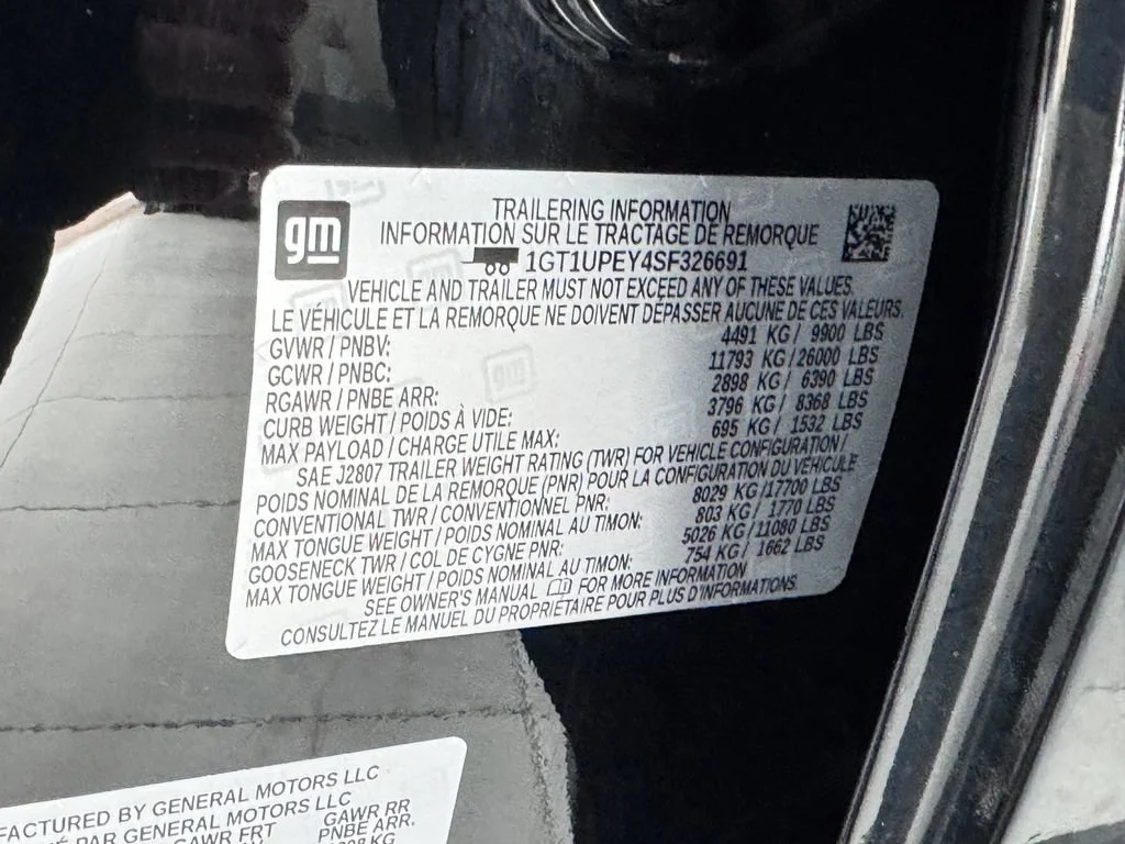 Certified Used 2025 Onyx Black GMC AT4 image 11
