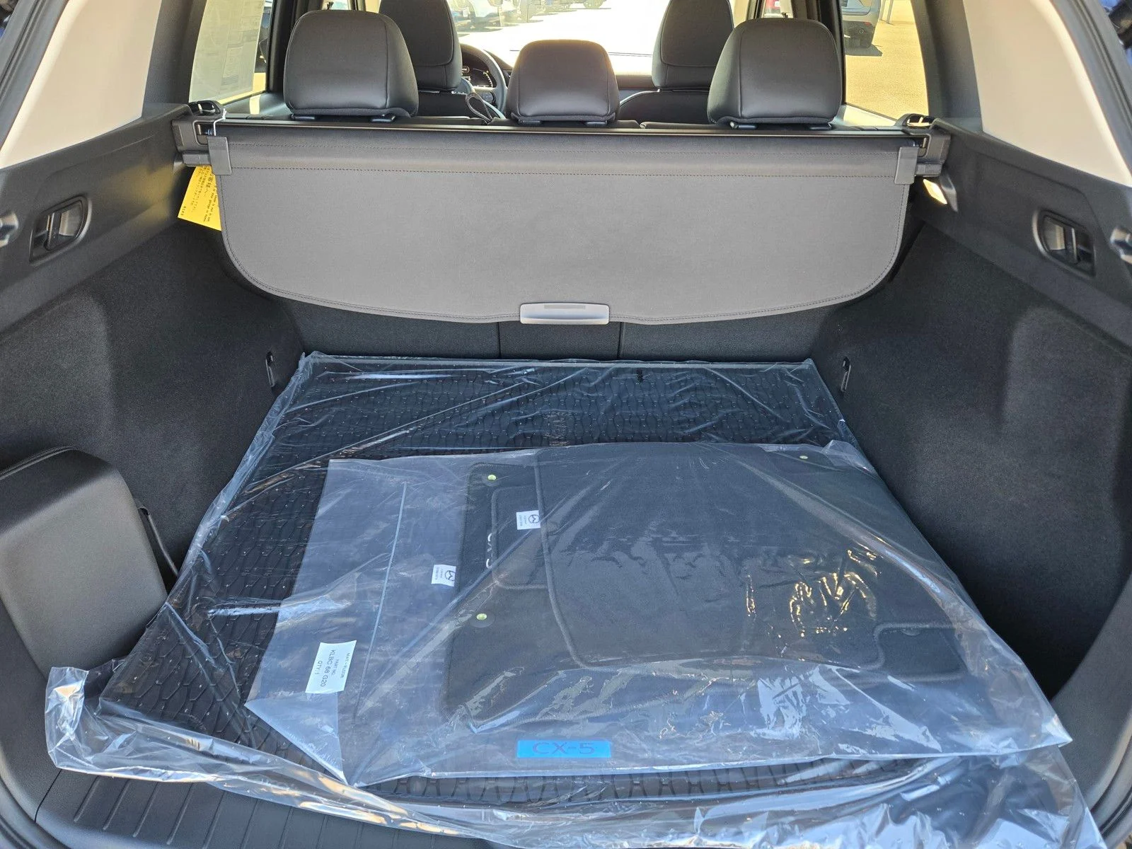 New 2026 Navy Blue Mica Mazda 2.5 S Preferred AWD image 9