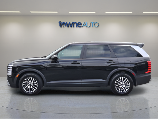 Used 2026 Black Hyundai SE image 2