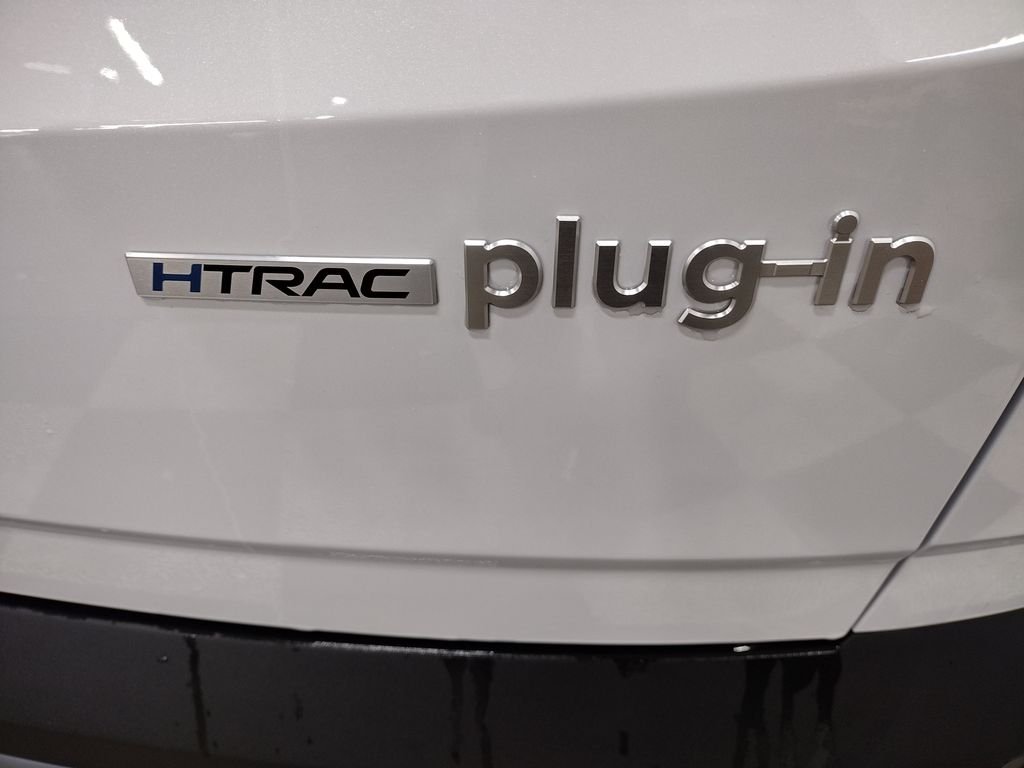 Used 2026 White Hyundai Limited image 14
