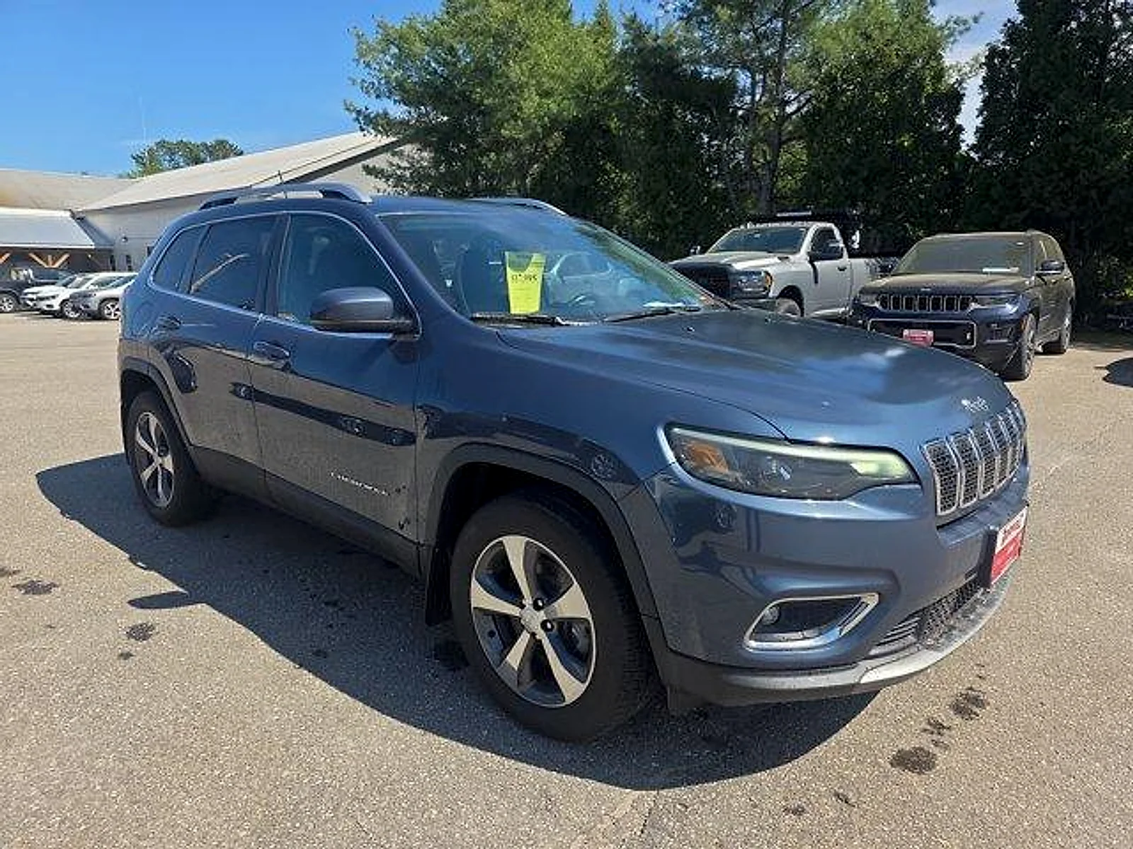 Used 2019 Blue Shade Pearlcoat Jeep Limited 4x4 image 7