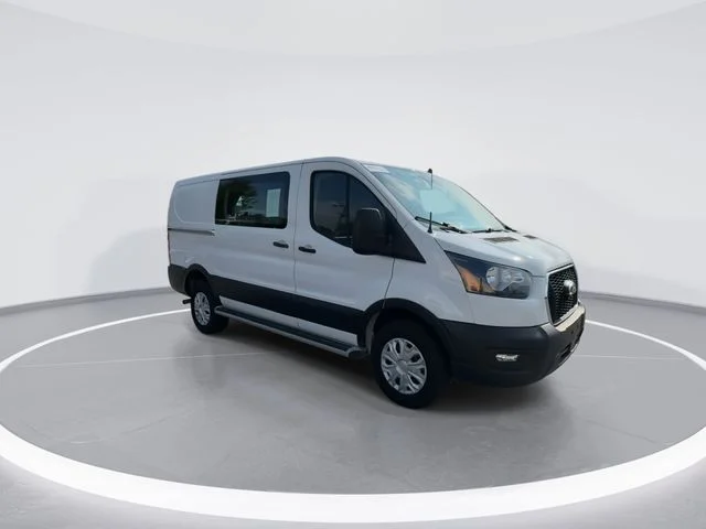 Used 2024 White Ford  image 1