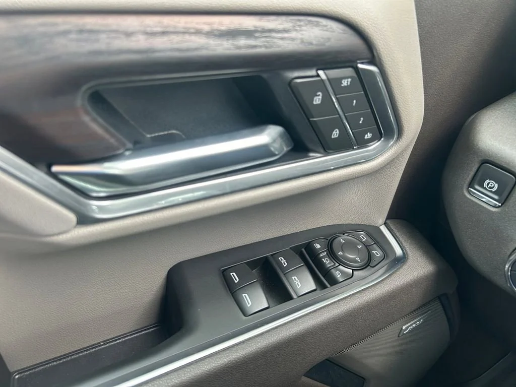 2025 GMC Sierra 2500HD SLT - Photo 32