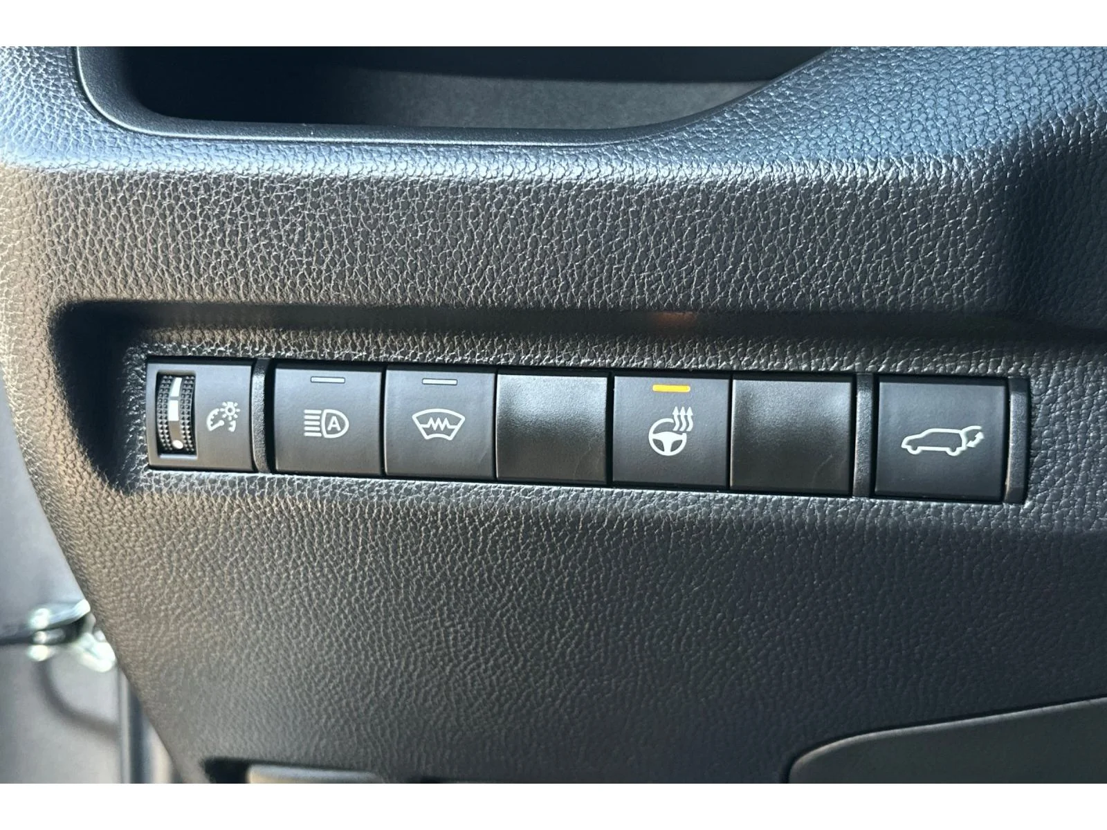 Used 2023 Magnetic Gray Metallic Toyota XLE Premium image 43