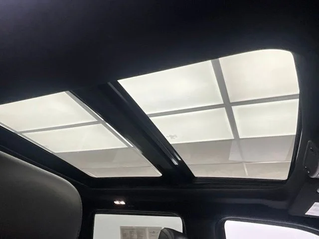 Used 2020 Black Ford Platinum image 7