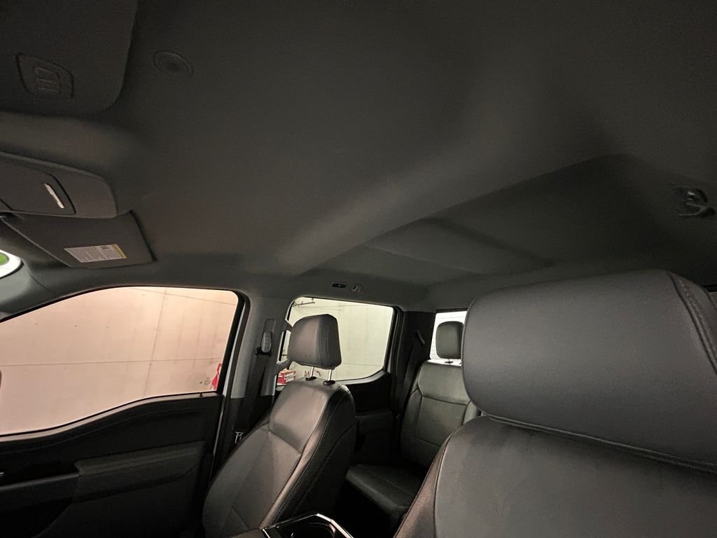 Used 2023 White Ford Lariat image 25