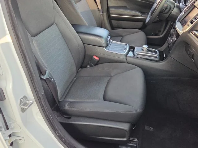 Used 2023 White Chrysler Touring image 14