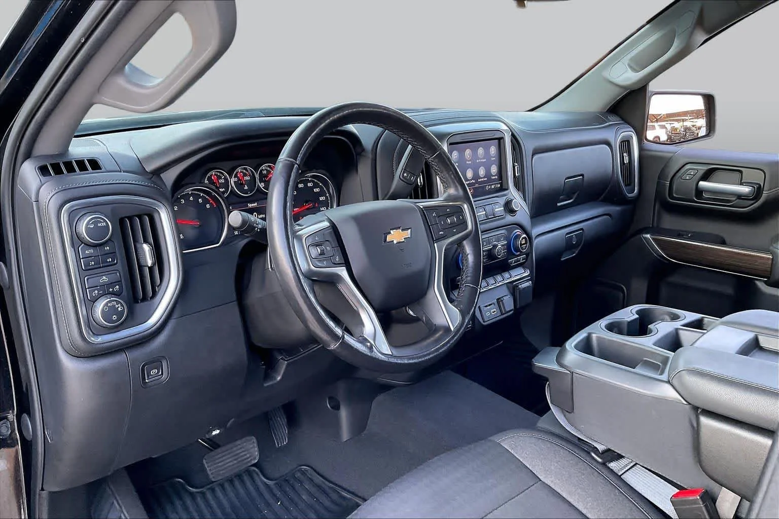 Used 2021 Black Chevrolet LT image 15