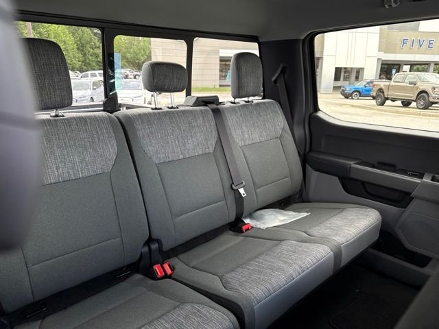 New 2026 Carbonized Gray Metallic Ford XLT image 48