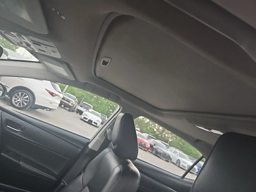 Used 2017 Silver Toyota SE image 4