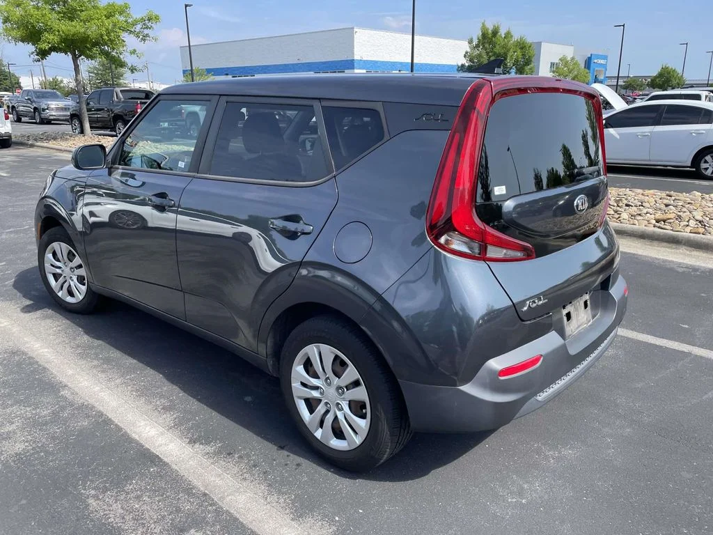Used 2020 Gravity Grey Kia LX image 4
