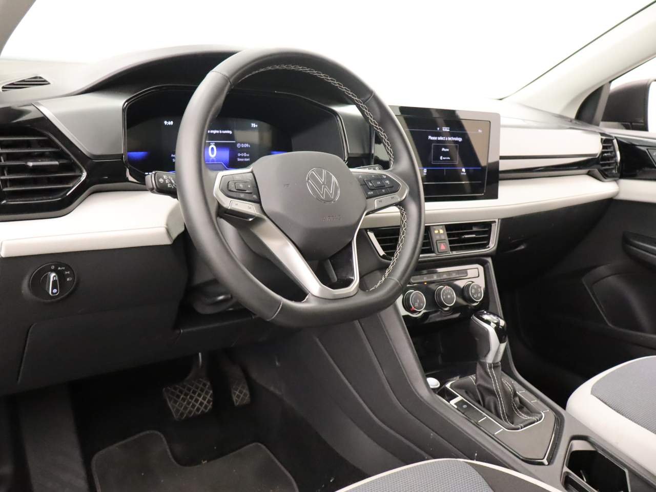 Certified Used 2025 Deep Black Pearl Volkswagen S image 14