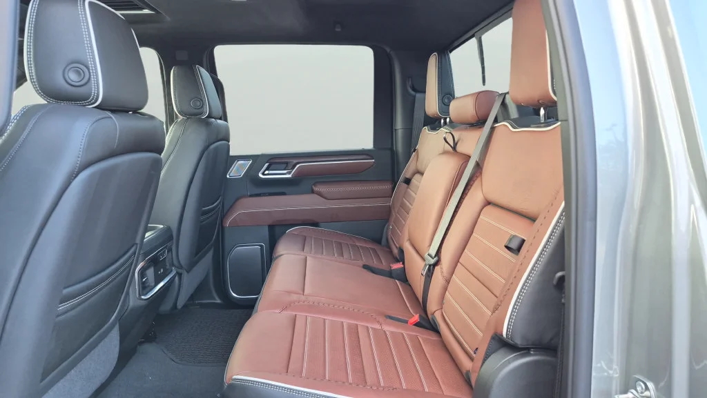 2026 GMC Sierra 2500HD Denali Ultimate - Photo 24