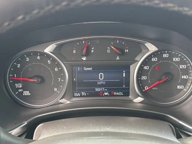 Used 2024 Sterling Gray Metallic Chevrolet LT image 21
