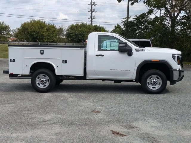 New 2024 Summit White GMC Pro image 4