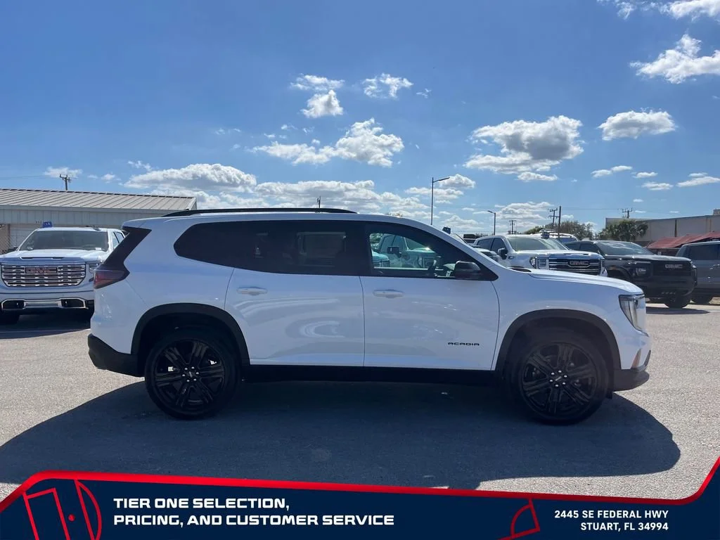 New 2026 Summit White GMC Elevation image 8