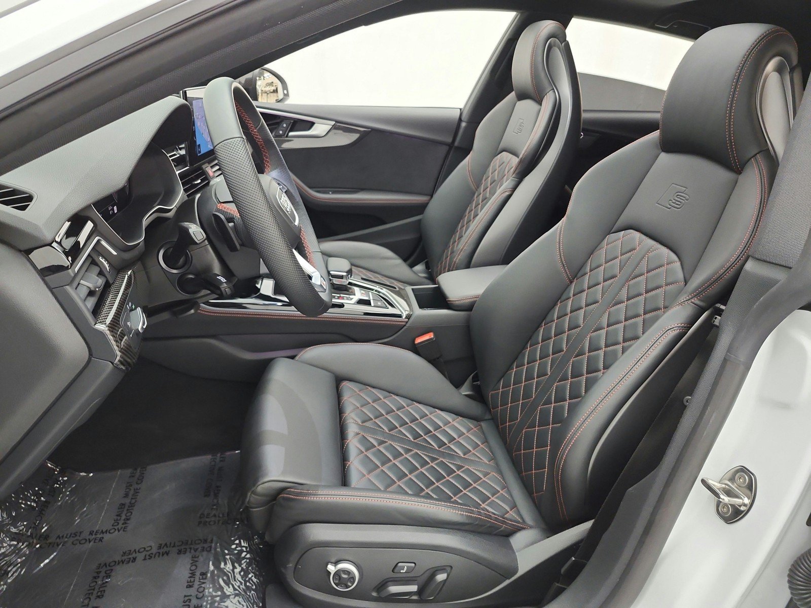 Used 2025  Audi Premium Plus image 15