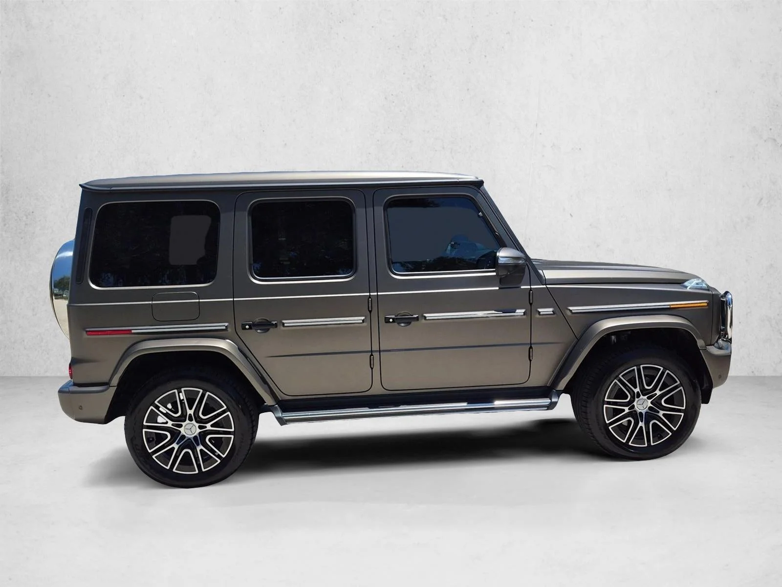 Used 2026 Manufaktur Monza Grey Magno Mercedes-Benz G 550 image 4