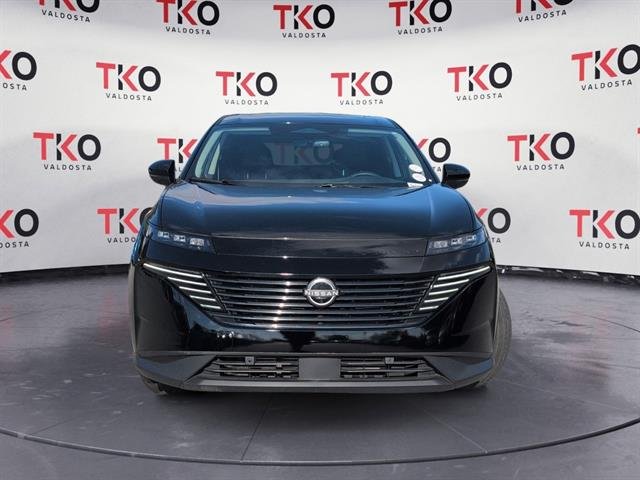 Used 2025 Super Black Nissan SL image 12