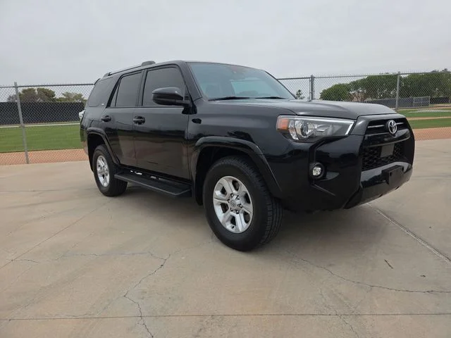 2022 Toyota 4Runner SR5 RWD V6's photo