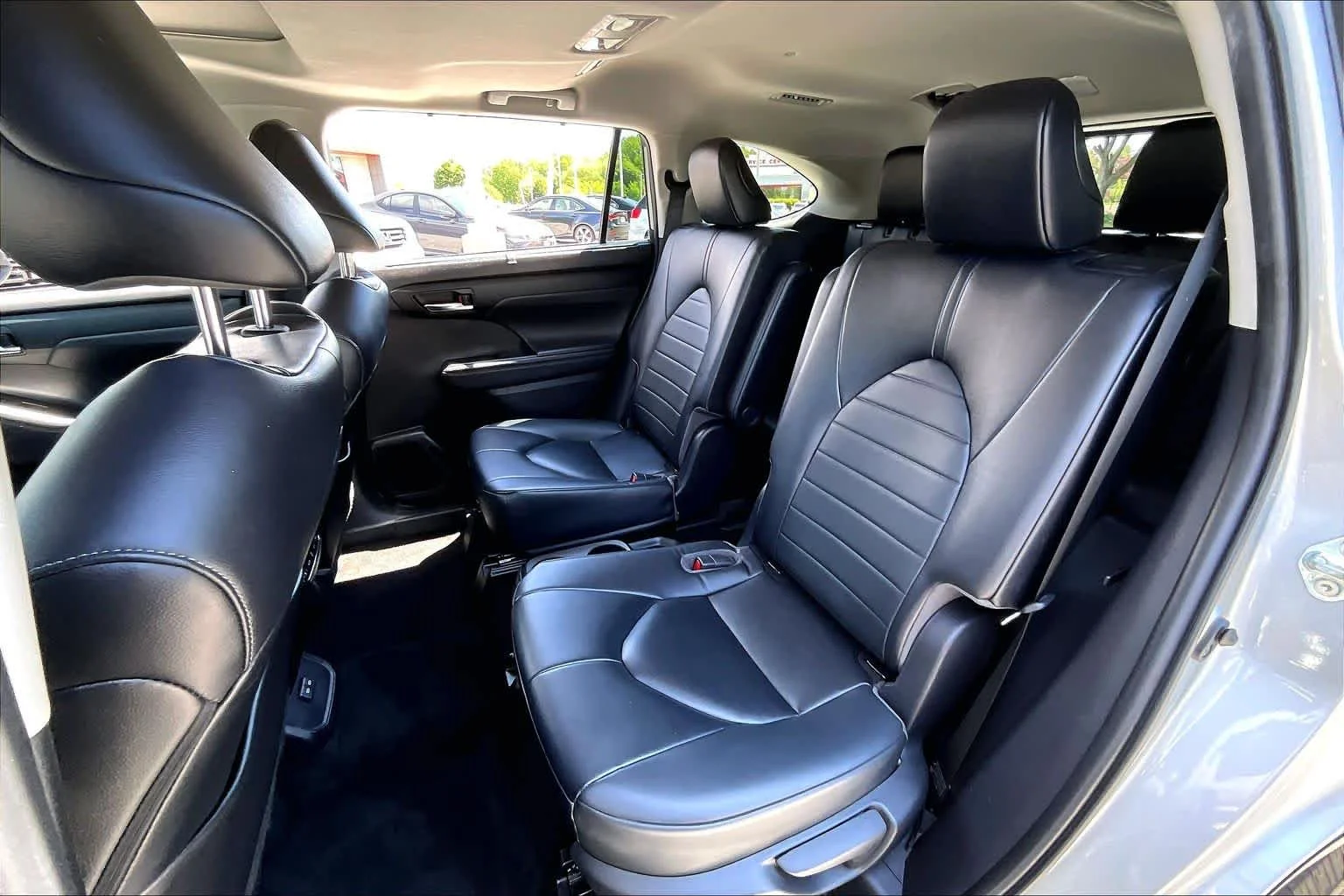 Used 2023 Celestial Silver Metallic Toyota XLE image 20