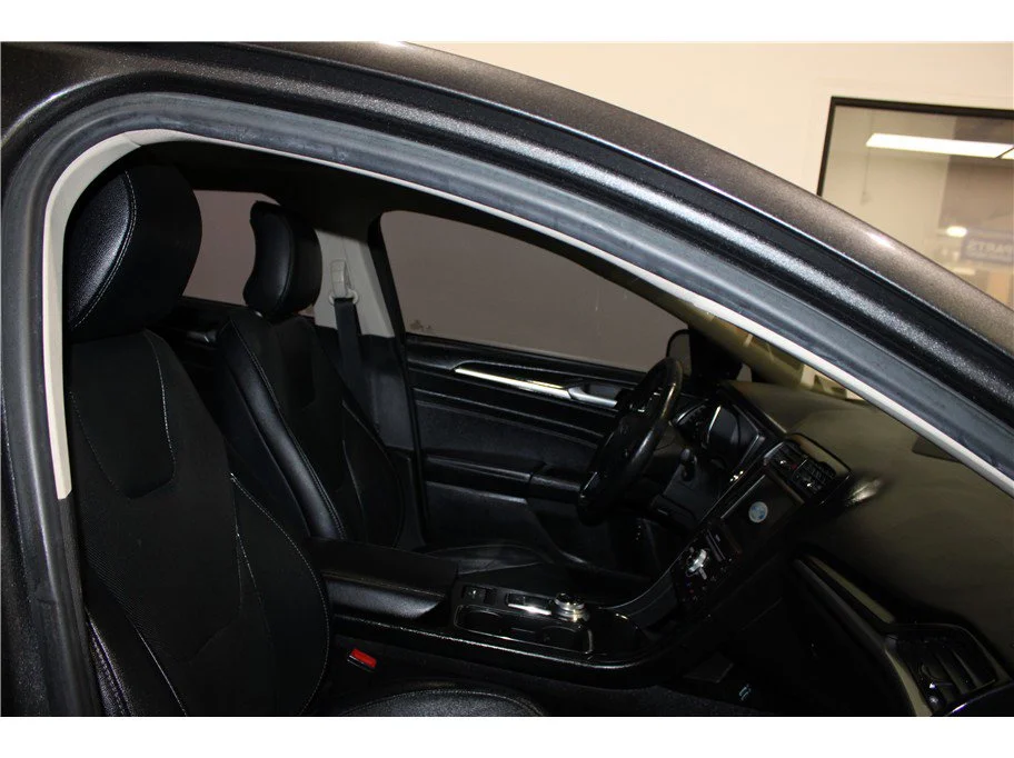Used 2019 Dark Gray Ford Titanium image 24