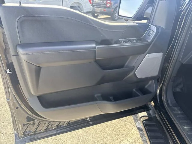 Used 2025 Black Ford Lariat image 16