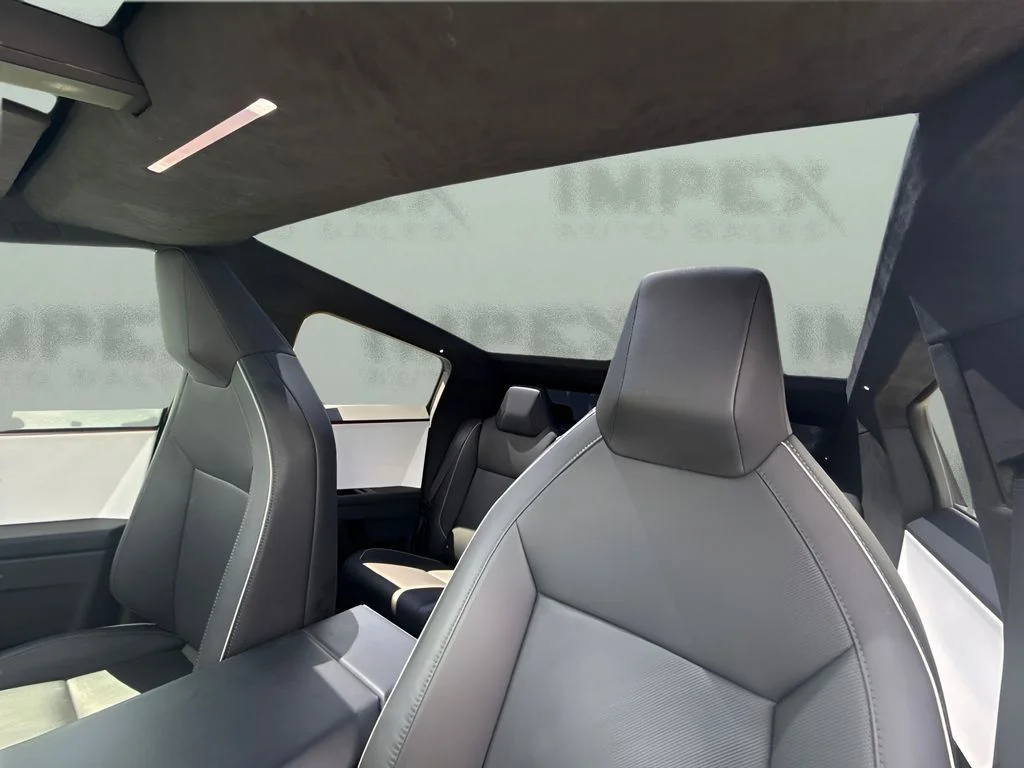 Used 2024  Tesla Cyberbeast image 10