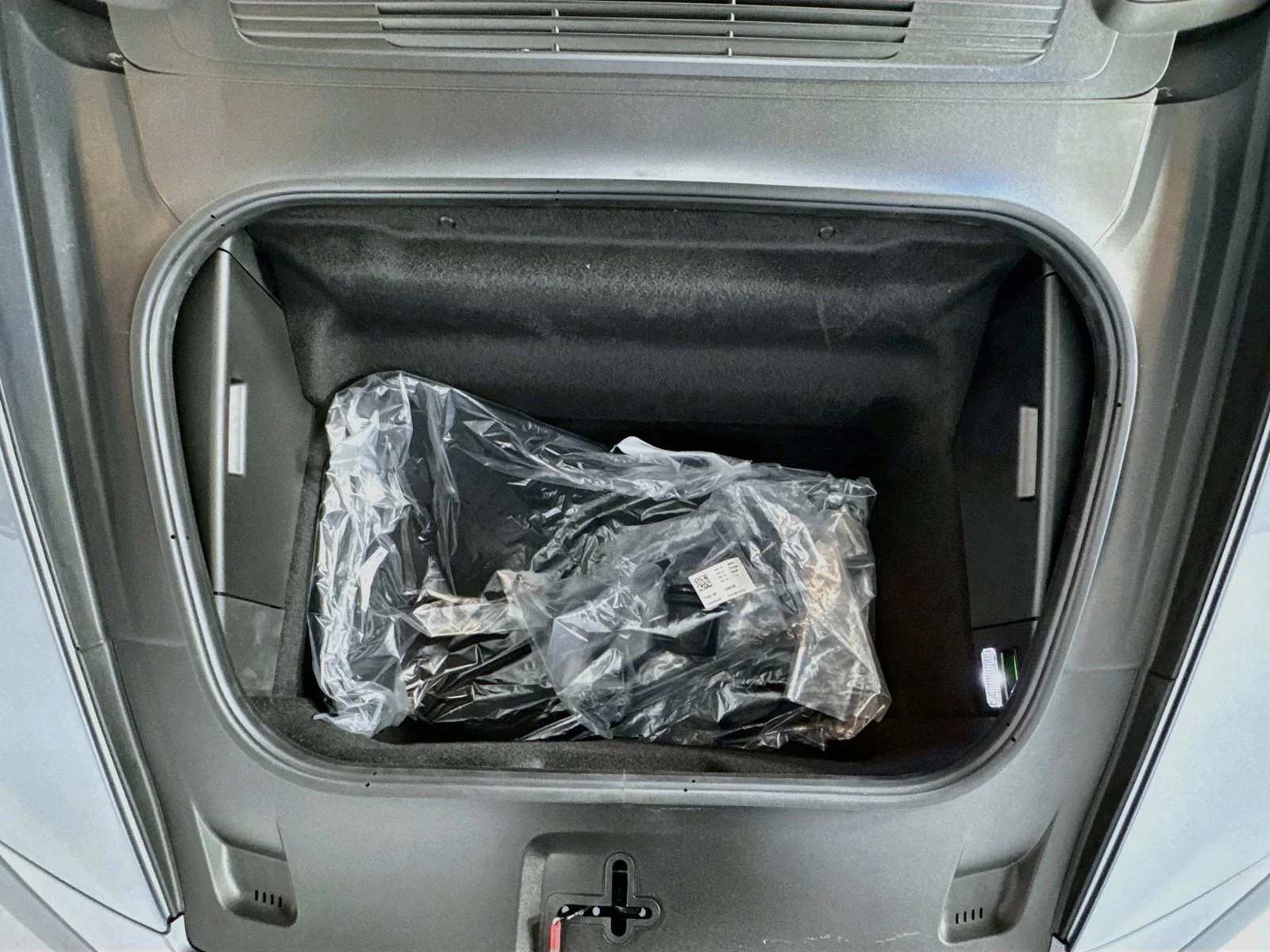New 2026 Vanadium Grey Metallic Porsche Carrera T Cabriolet image 22