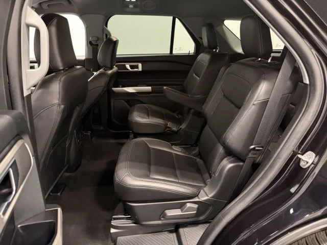 Used 2023 Black Ford XLT image 28
