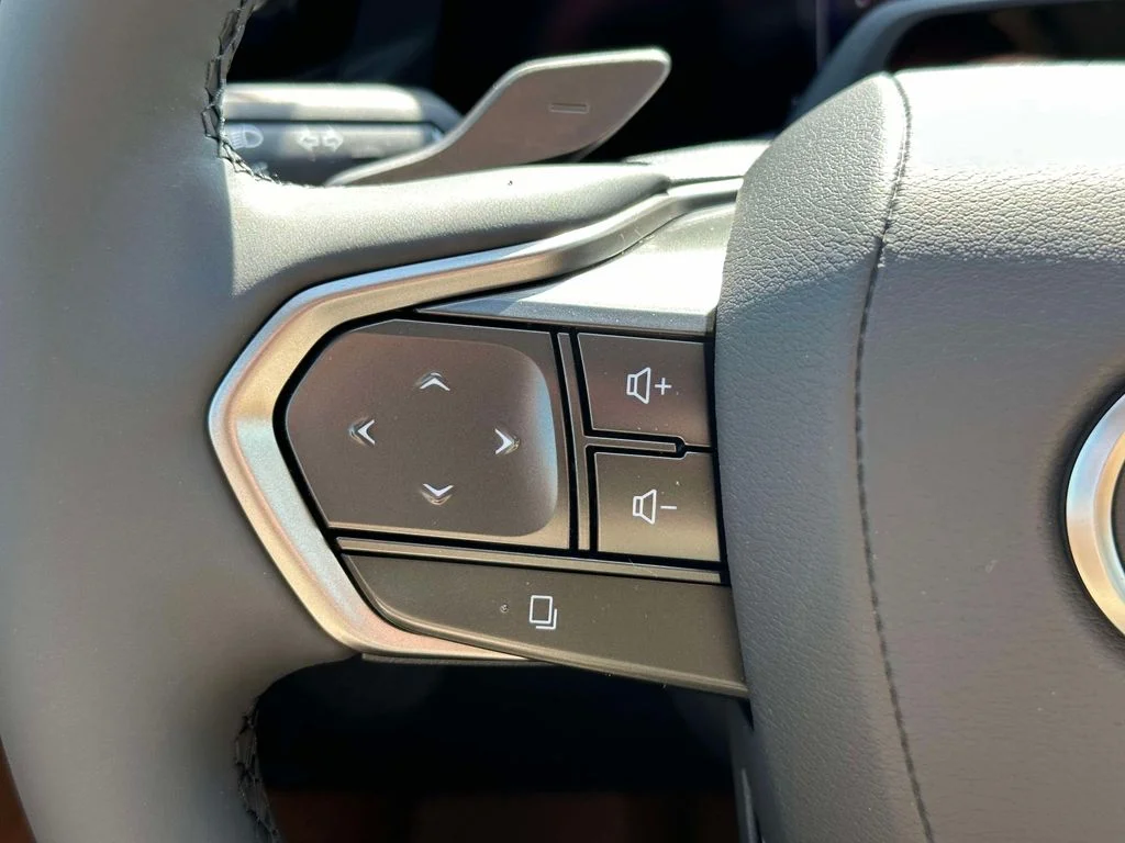 2026 Lexus RZ Premium - Photo 23
