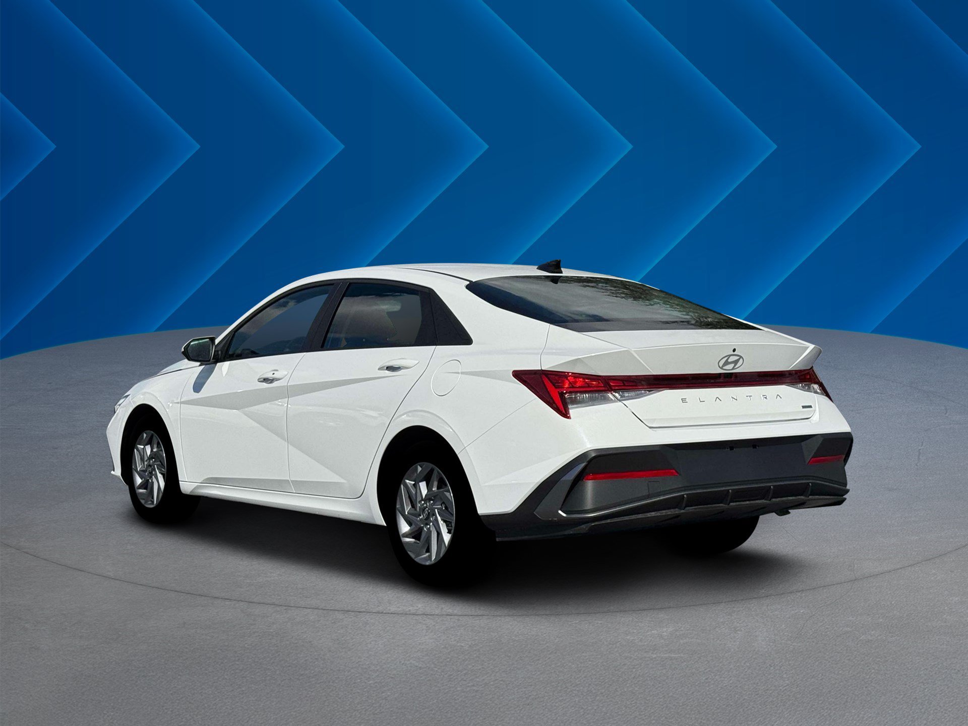 New 2026 Serenity White Hyundai Blue image 5