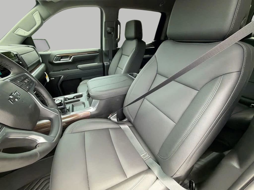 2026 Chevrolet Silverado 1500 RST - Photo 18