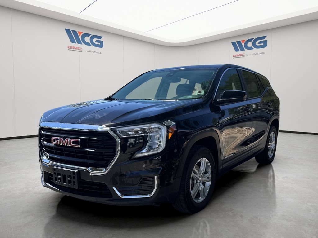 Used 2024 Ebony Twilight Metallic GMC SLE image 7